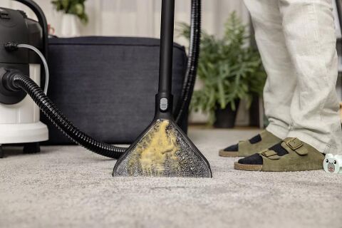 Karcher SE 4 AB Halı Yıkama Makinesi