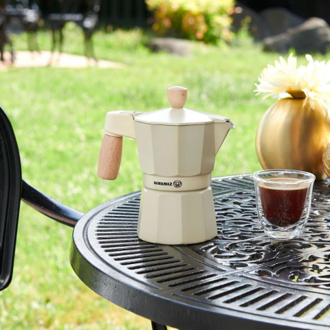 Korkmaz Etna Dayanıklı  3 Fincan Moka Pot 150 ml Beyaz Renk A5571