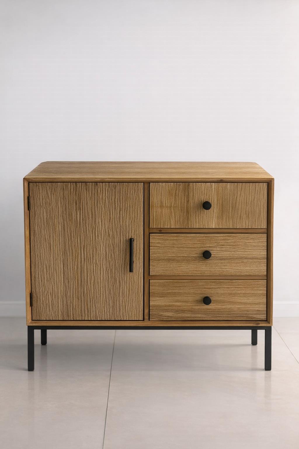 Metal Dresuar 19225 ( SADECE ANTALYA MERKEZ TESLİMAT )