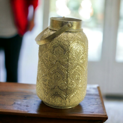 T.Concept Dekoratif Zarif Eskitme Tutacaklı Mumluk Metal Gold